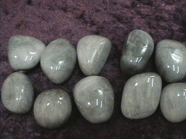 Tumbled Stone - Cats Eye